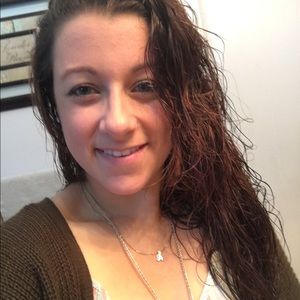 Meet your Posher, Brittany